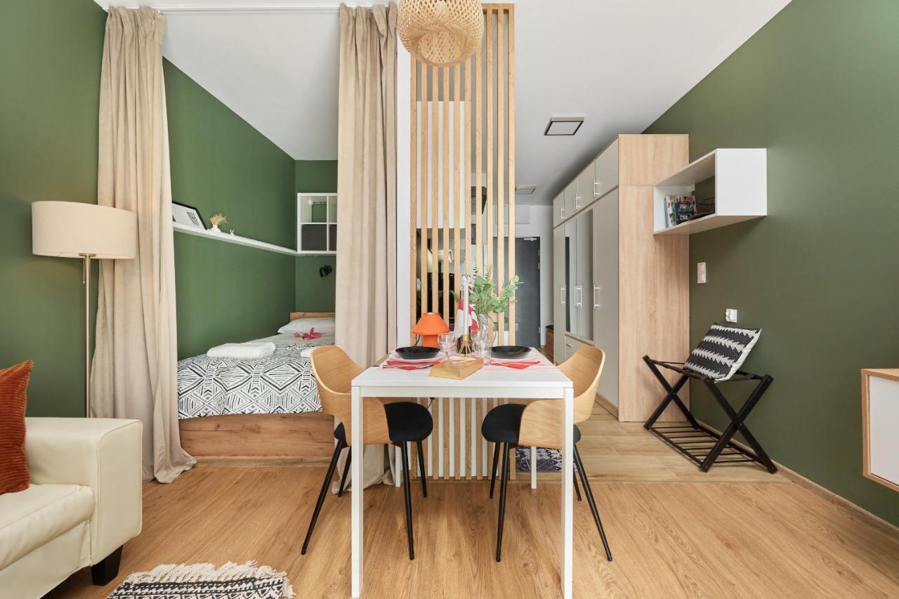 City Panorama Studio Apartments Jaworska 4 By Noclegi Renters Wroclaw Ngoại thất bức ảnh