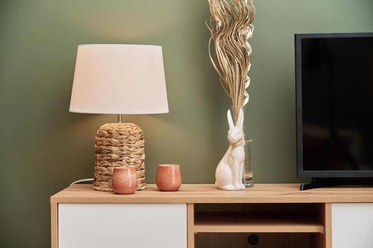 City Panorama Studio Apartments Jaworska 4 By Noclegi Renters Wroclaw Ngoại thất bức ảnh
