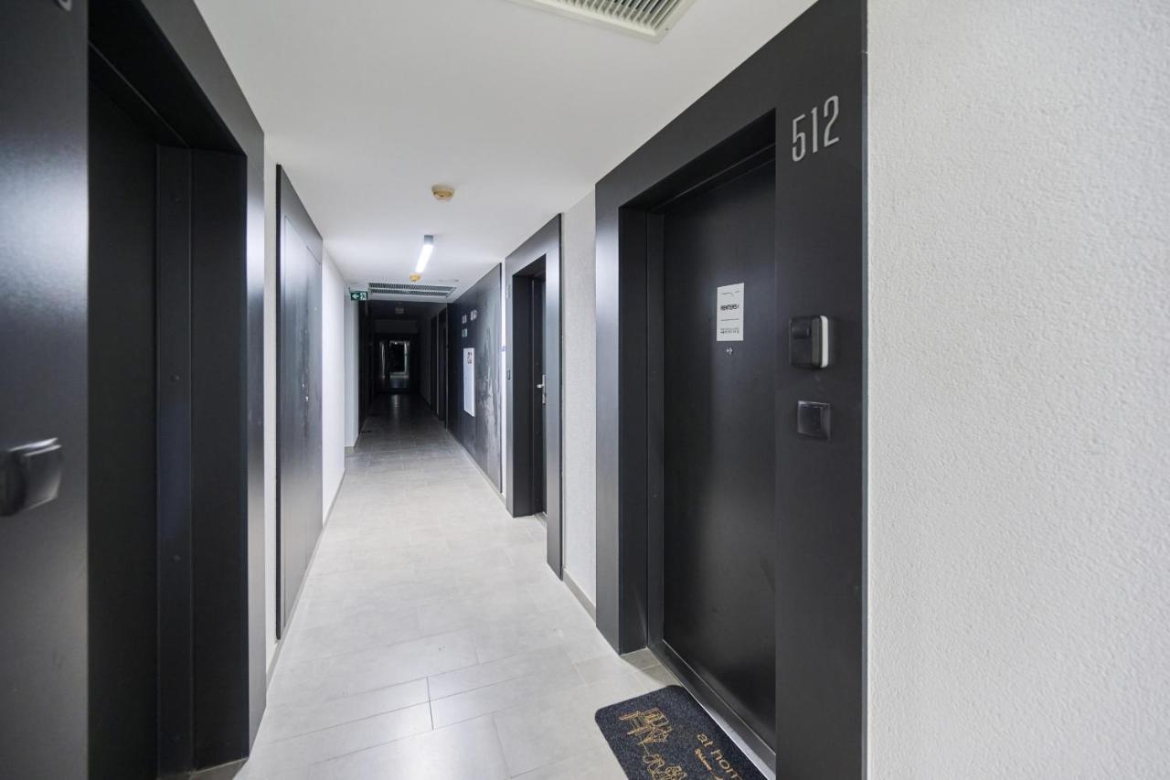 City Panorama Studio Apartments Jaworska 4 By Noclegi Renters Wroclaw Ngoại thất bức ảnh